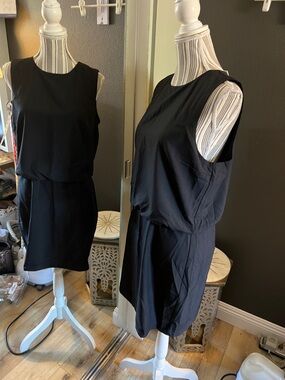 NWT. Banana Republic, size 14, Black Sleeveless Shift Dress, LBD, so SEXY!